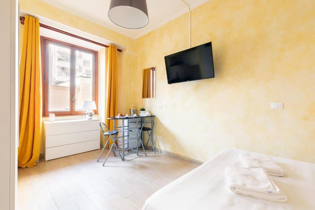 Private Suite In A Guest House With Private Bathroom N3 Rome Exterior photo